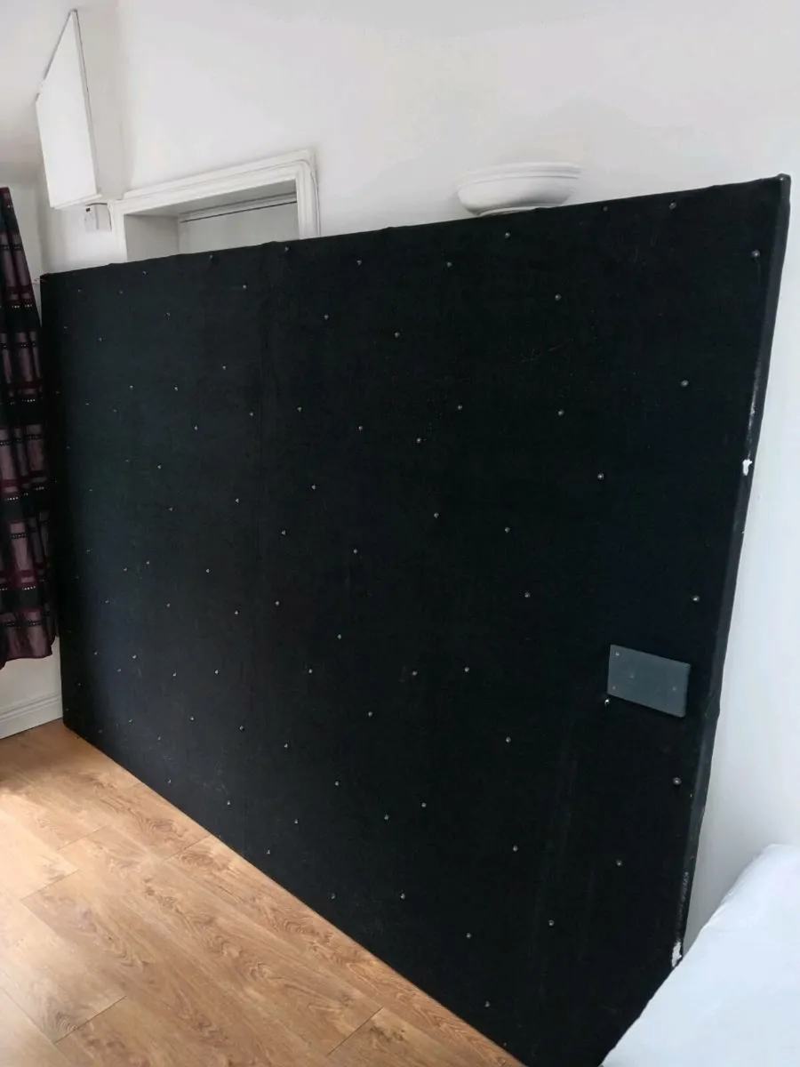 Ceiling Starry night installation - Image 1