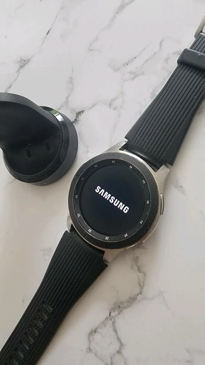 Samsung Galaxy Watch - Image 1