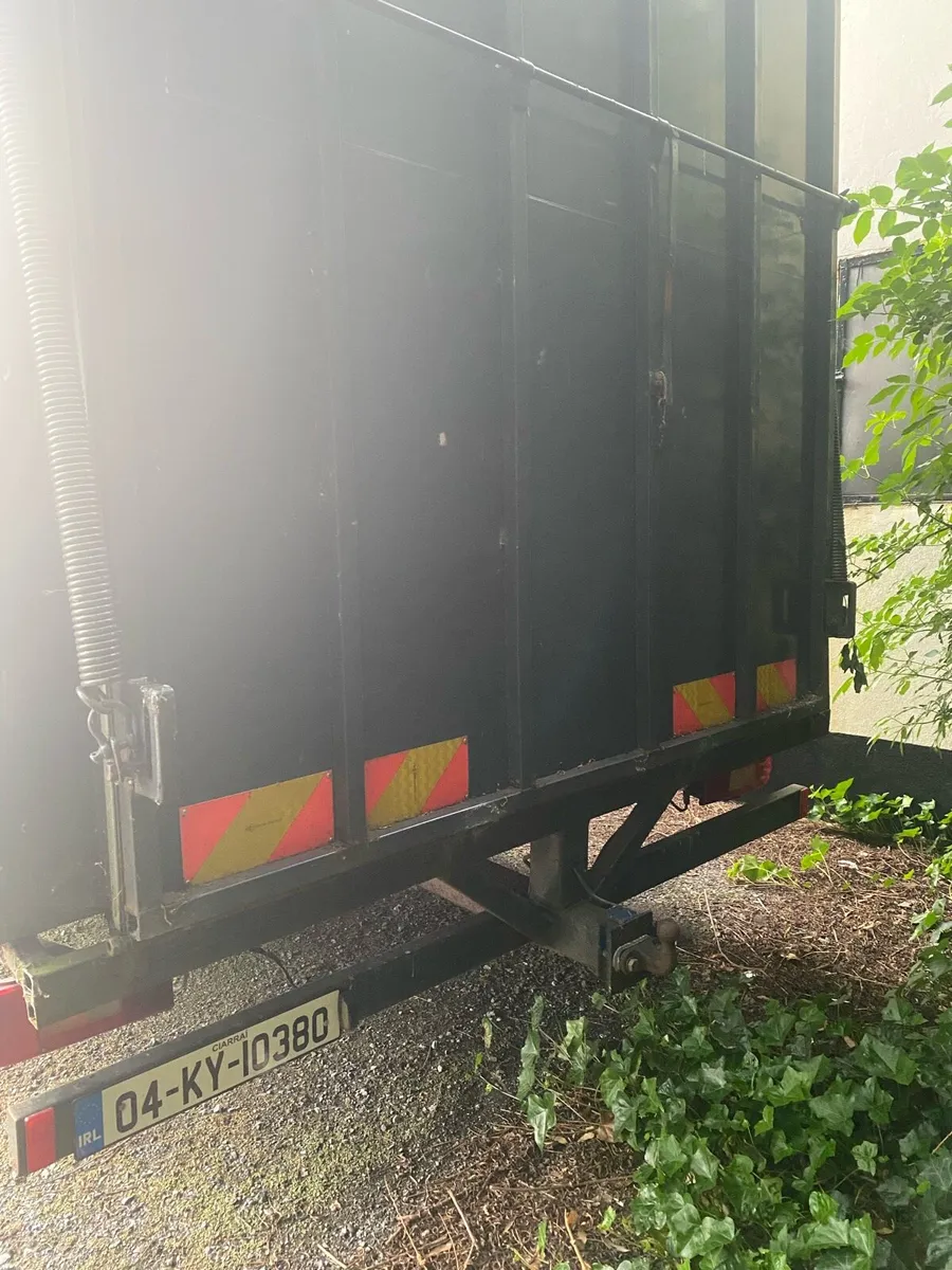 Horse Lorry - Image 4