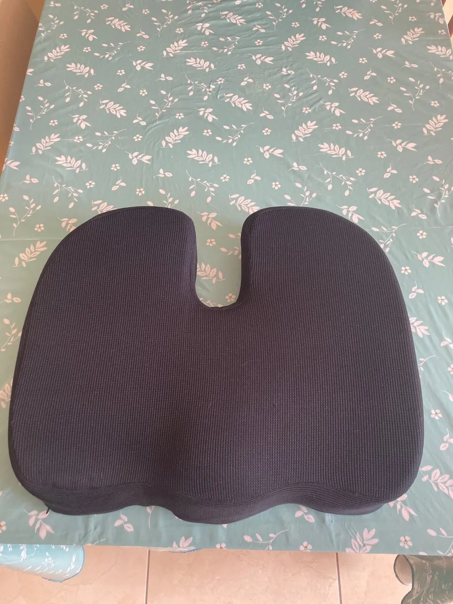 Seat cushion - Image 2