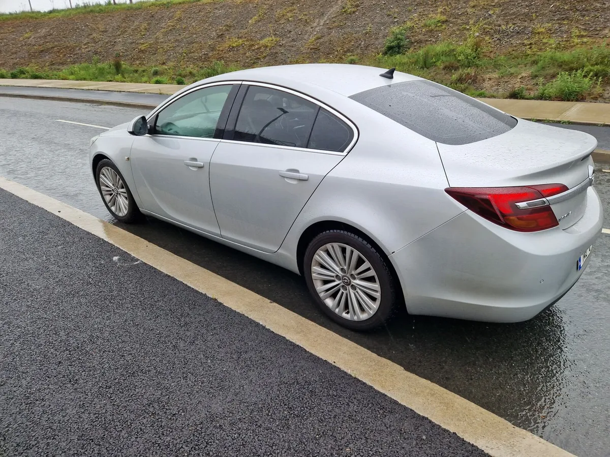 Opel insignia  2.0 cdi nct 11/2026 tax 08/2025 - Image 3