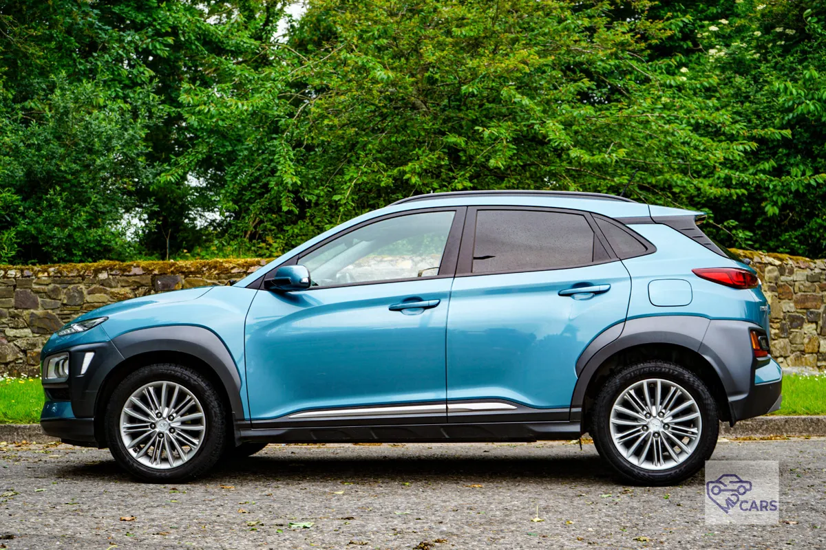 Hyundai Kona Executive - Image 4