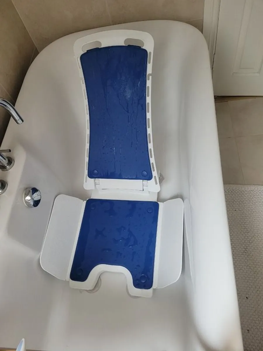 Bath lift - Image 1