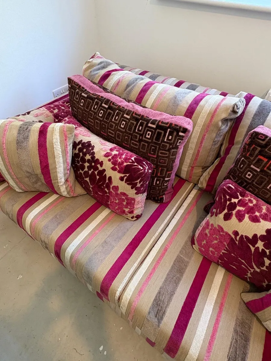 2 x Designer Guild Couches - Image 2