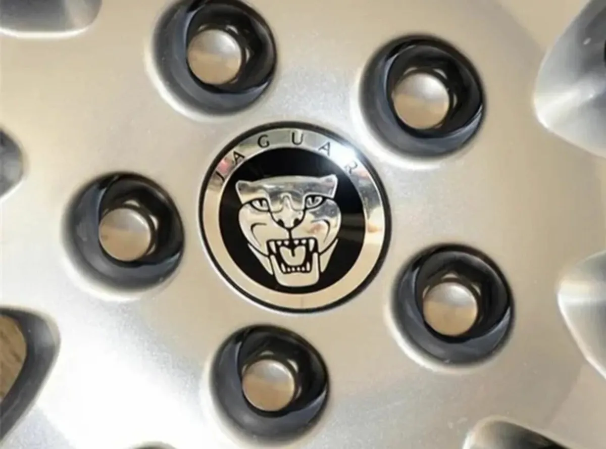 4 x Jaguar Centre Caps - FREE POST - Image 3