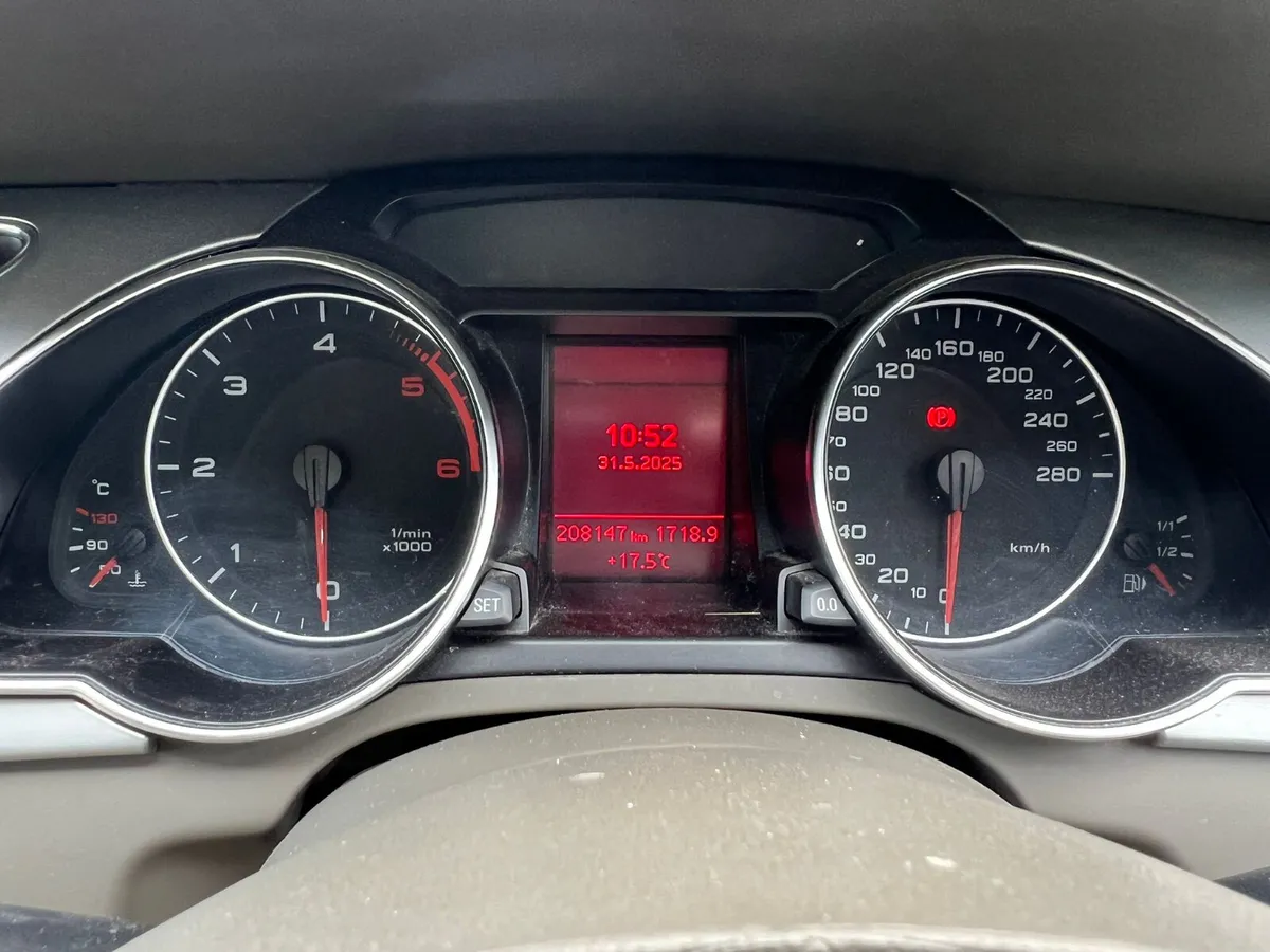 2010 Audi A5 2.0 Tdi Automatic drive away no damag - Image 3