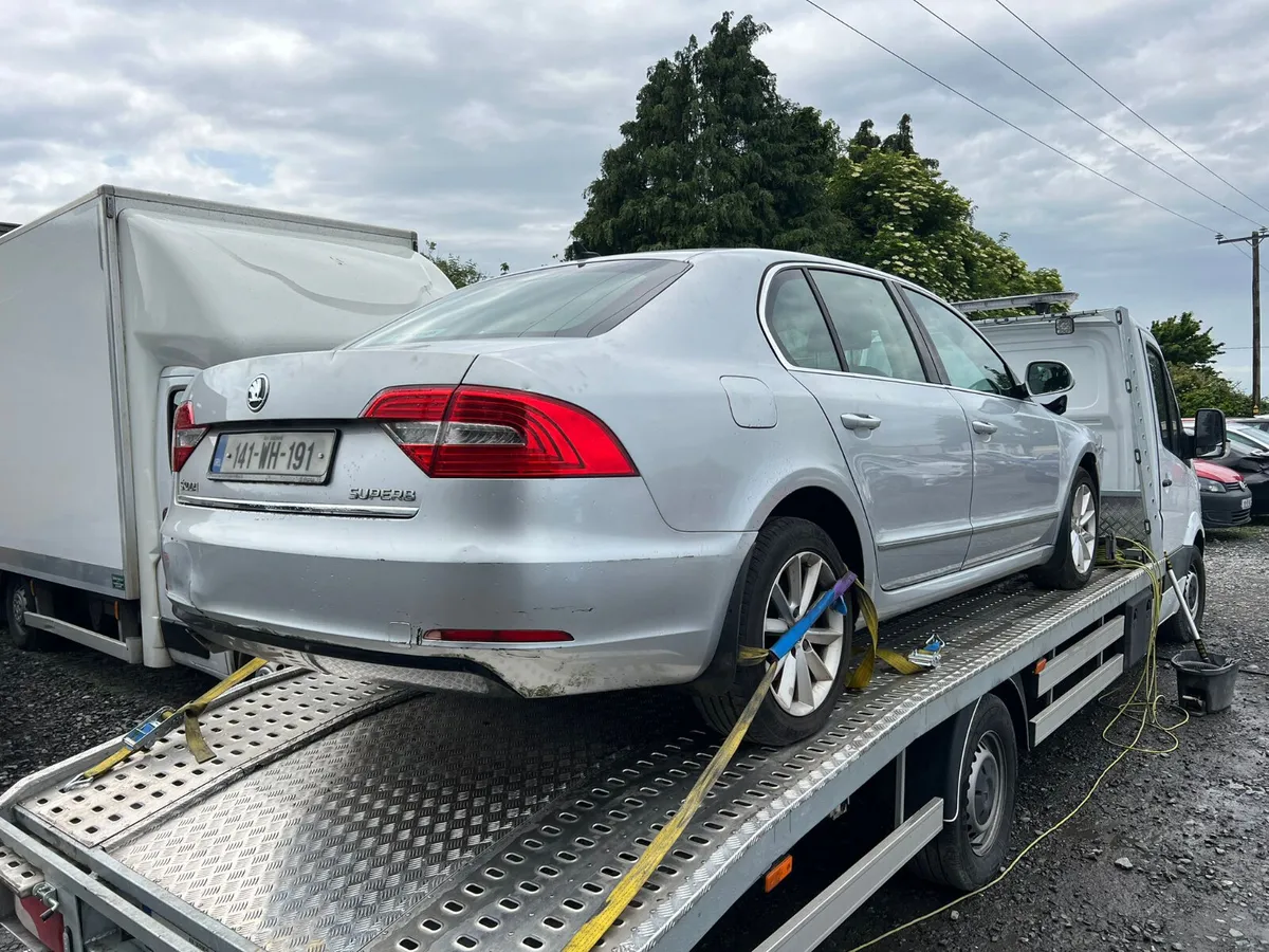 2014 Skoda Superb 2.0 TDI DSG automatic - Image 1