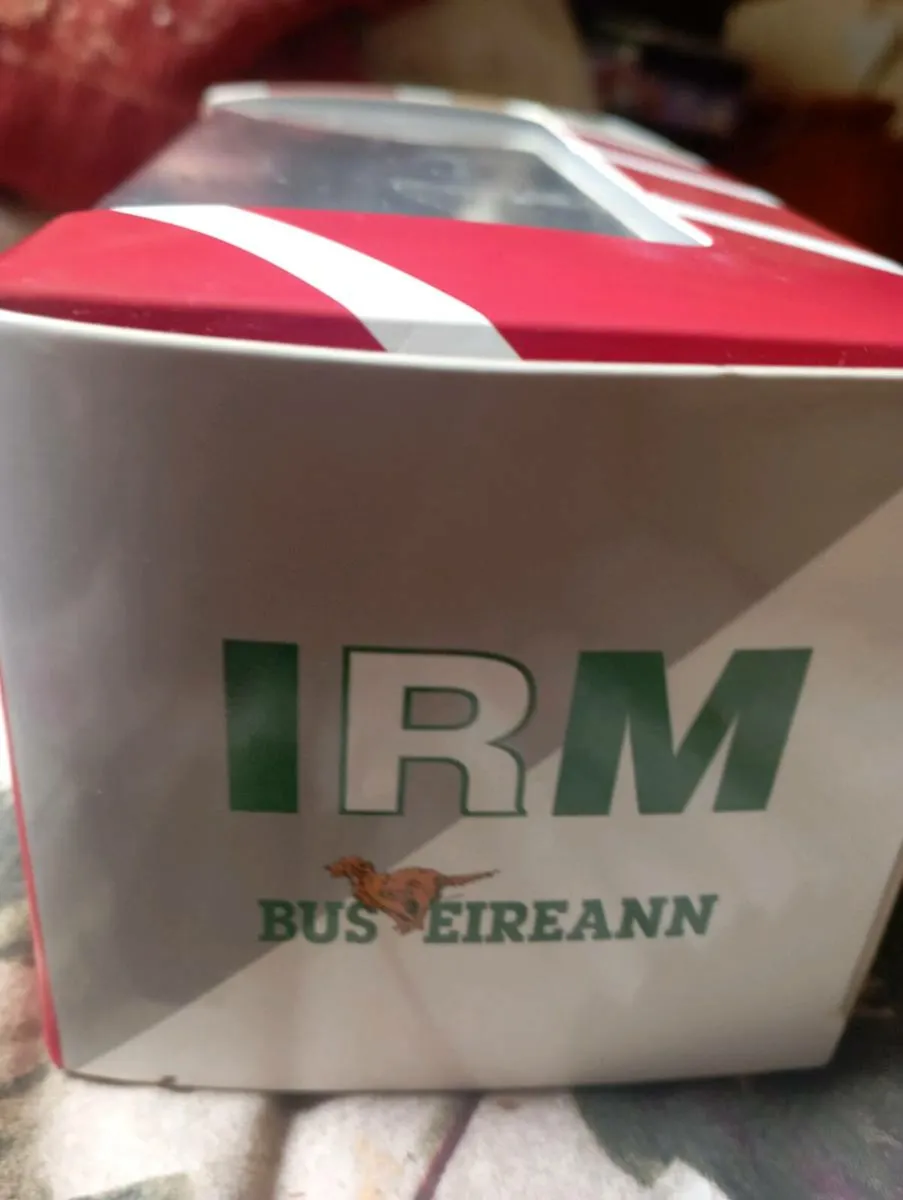 IRM BUS EIREANN MCW METRO RIDER CORK SHUTTLE BUS - Image 4