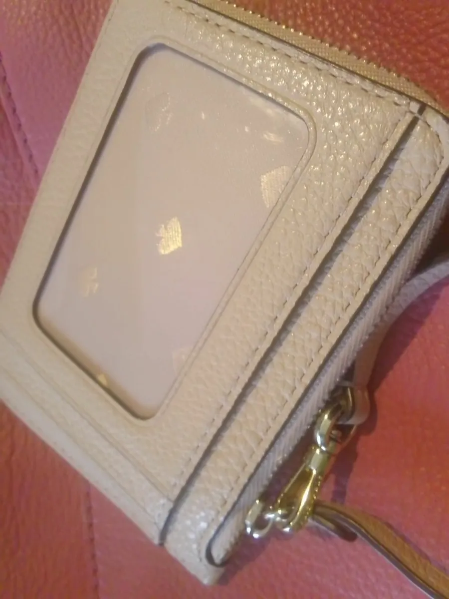 KATE SPADE LEATHER CARD & COIN WRISTLET NEW - Image 2