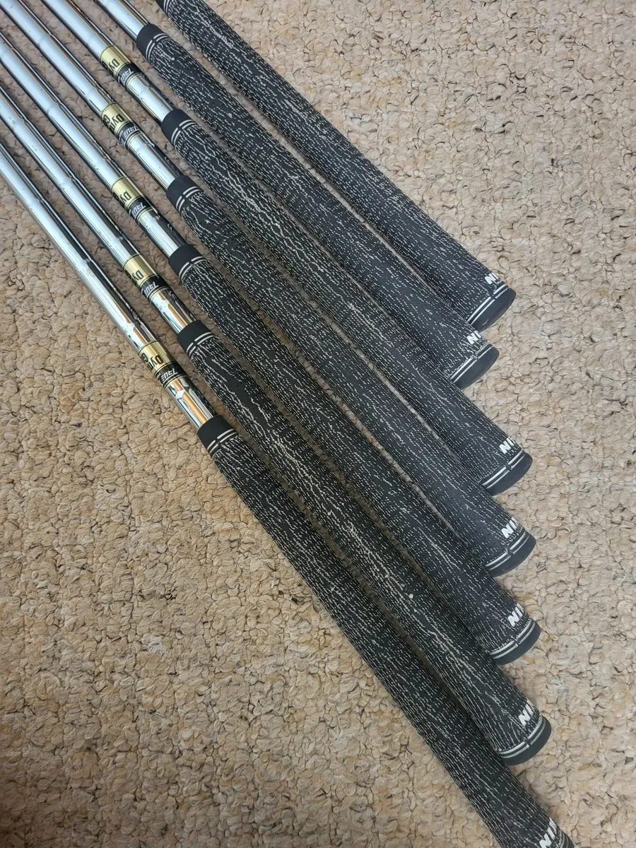 Golf clubs - Image 1