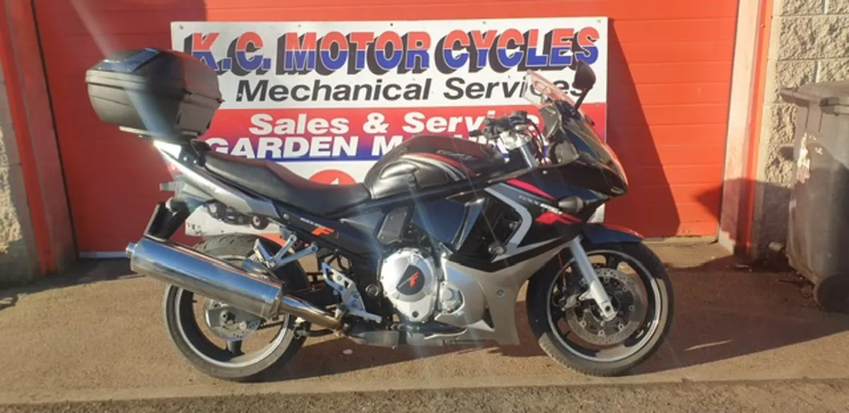 Suzuki gsf 650 - Image 4