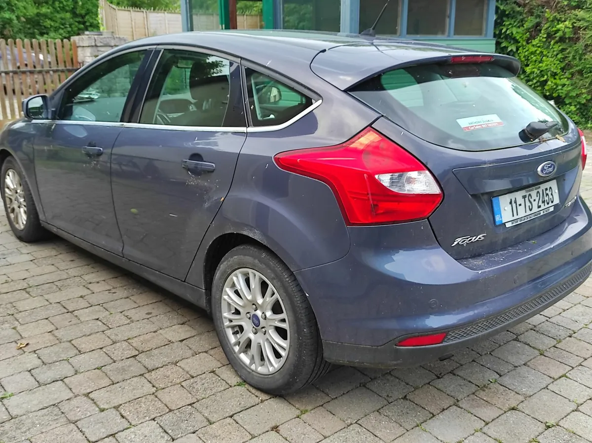 Ford Focus 2011 - Image 3