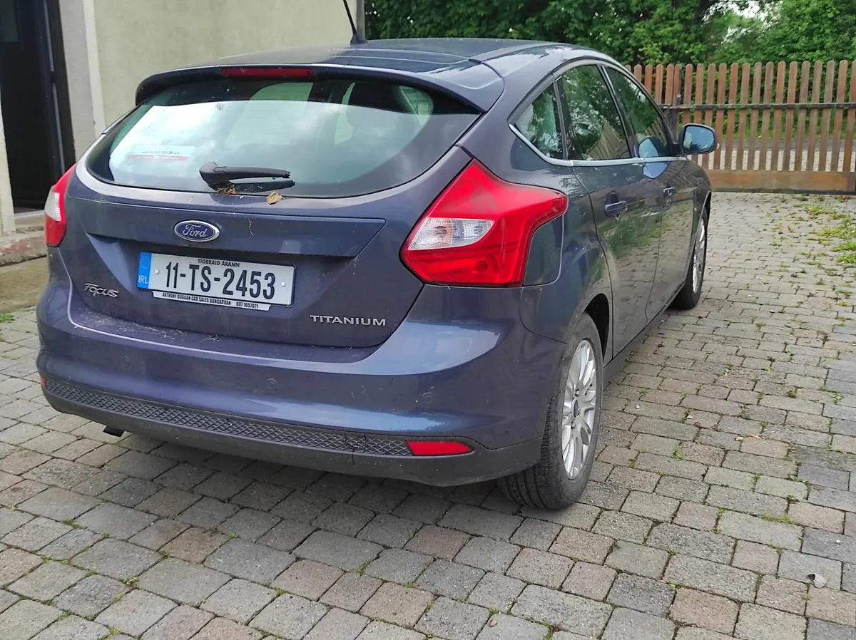 Ford Focus 2011 - Image 4