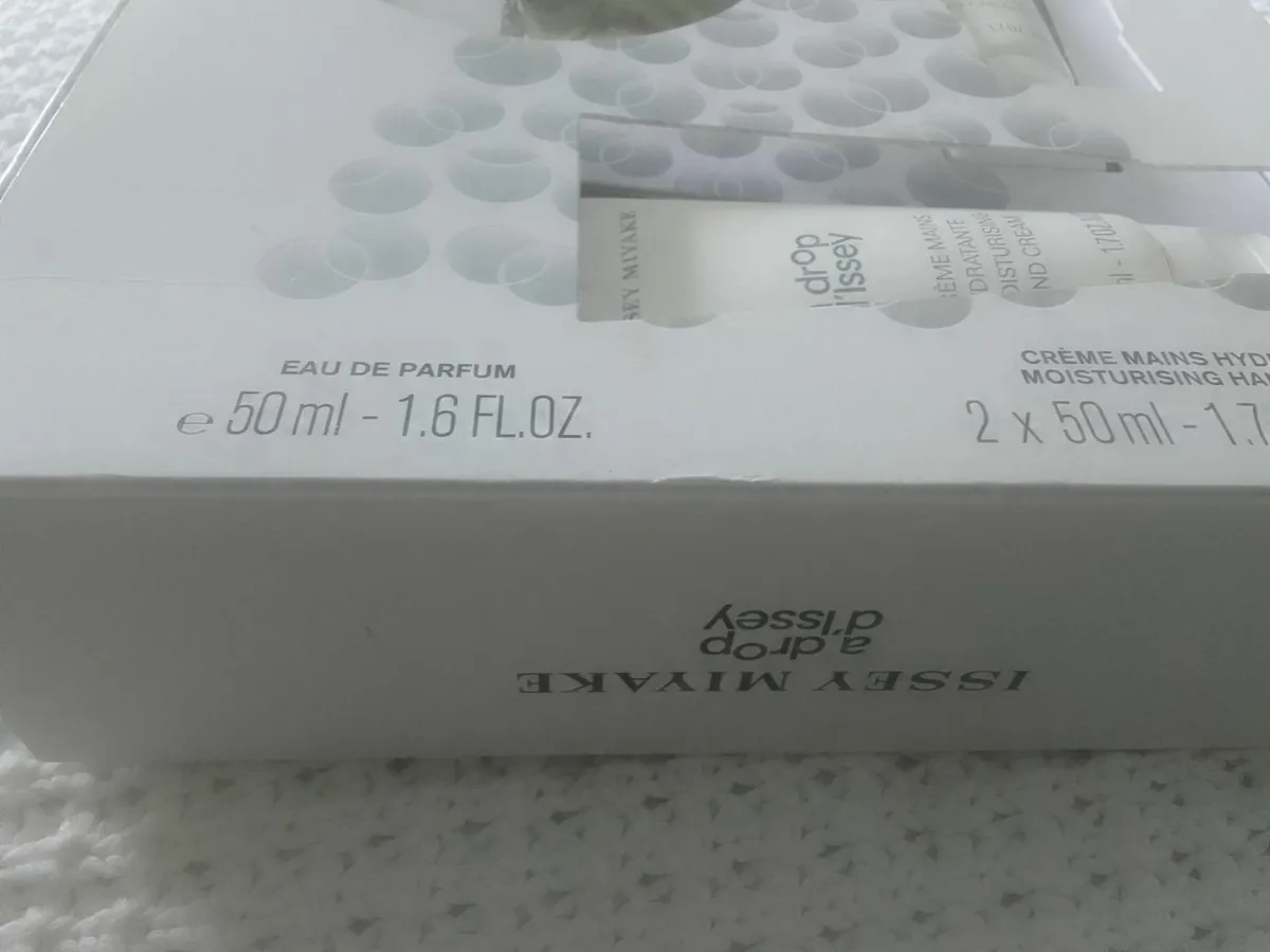 ISSEY MIYAKE A DROP D'ISSEY EDP 50mls GIFT SET NEW - Image 3