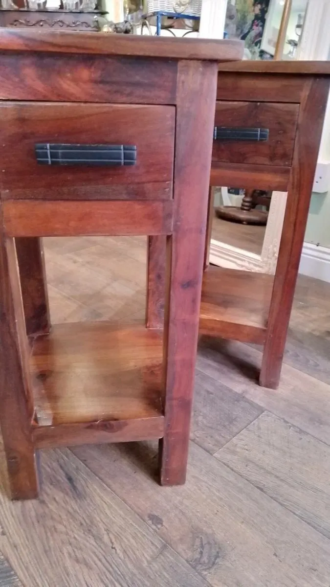 Side tables - Image 1