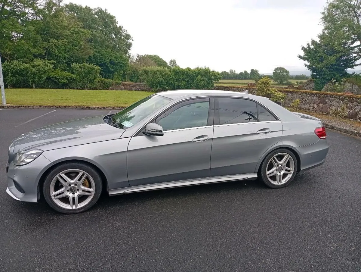Mercedes w212 Amg- read Ad - Image 2