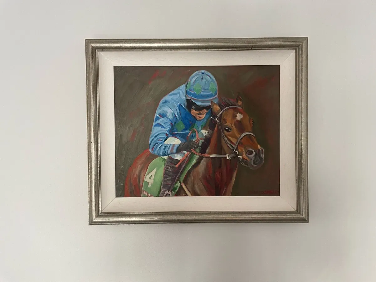 Hurricane Fly Painting - Image 1
