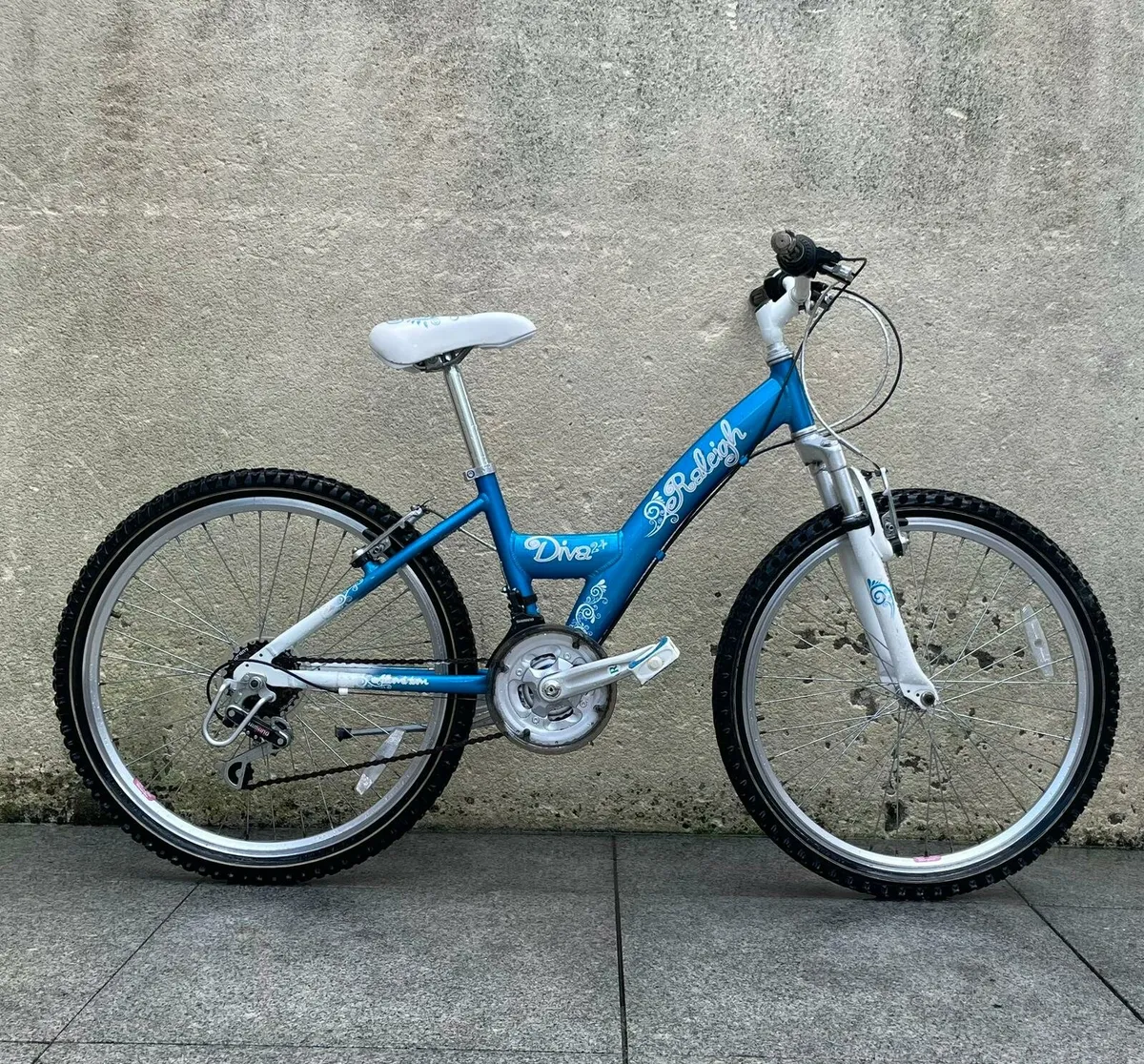 Bicycle 23" wheels - Image 1