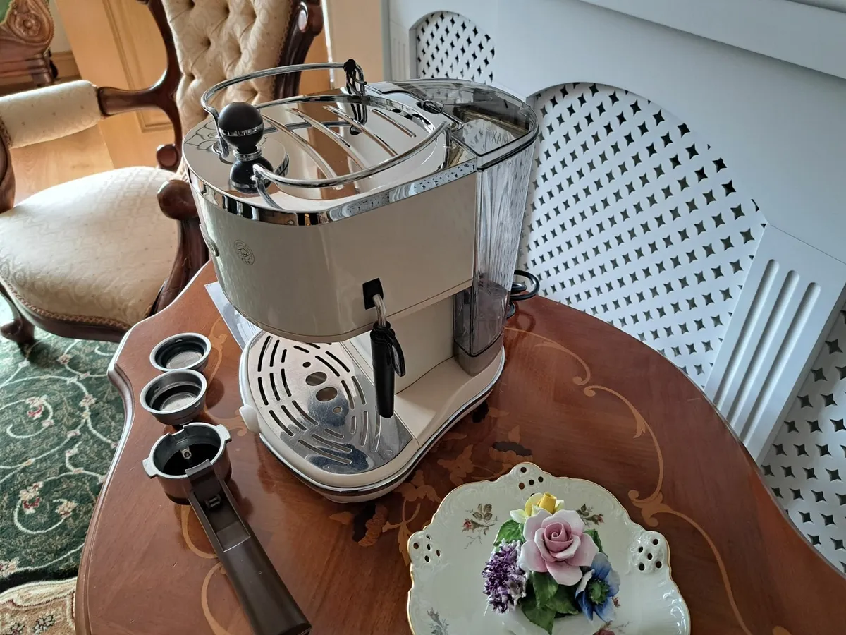 Coffee machine - Image 2