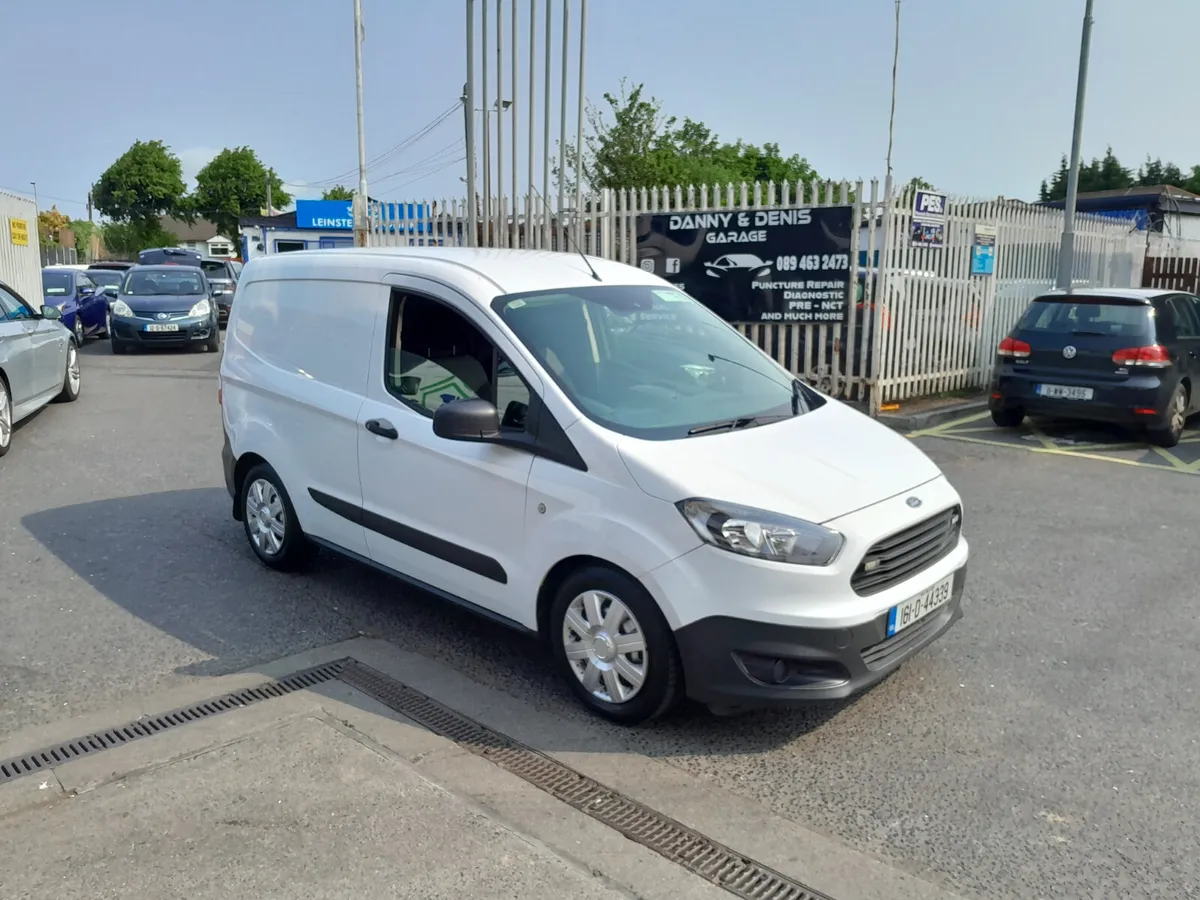 2016 Ford courier trend 123,000 kms - Image 1