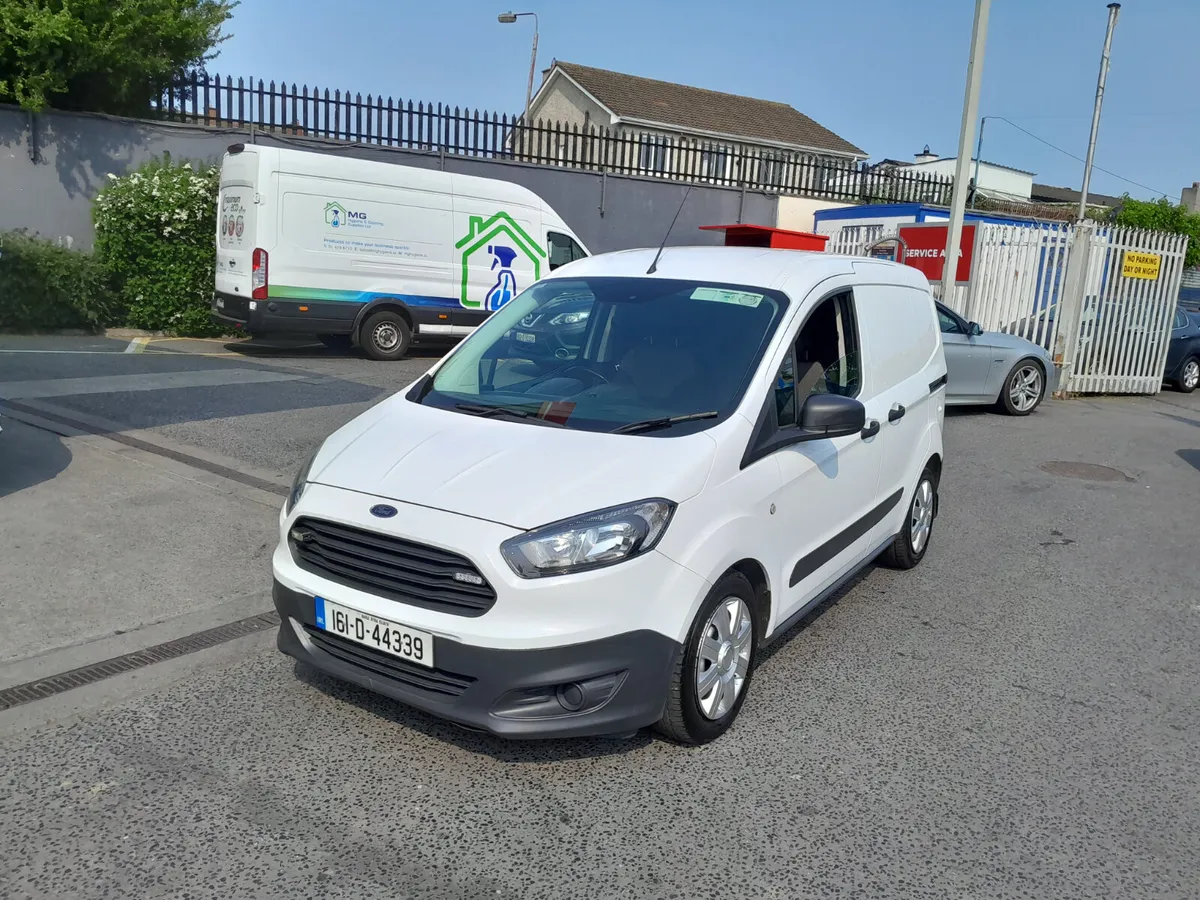 2016 Ford courier trend 123,000 kms - Image 3