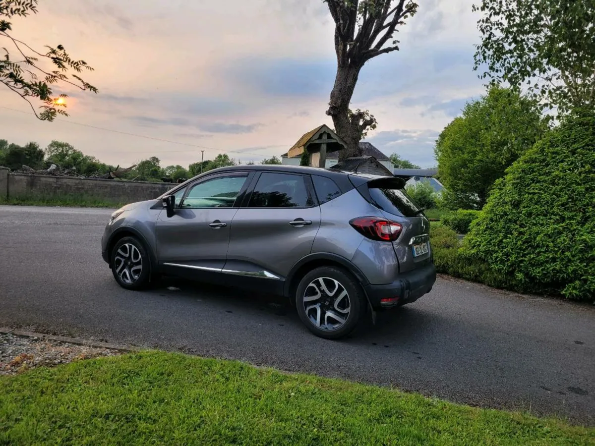 AUTOMATIC RENAULT CAPTUR DIESEL NEW LONG NCT - Image 1