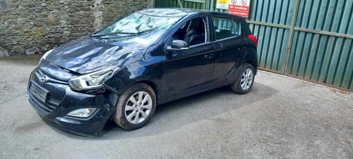 2013 HYUNDAI i20 1.4 petrol ♻️ For PARTS♻️ - Image 1