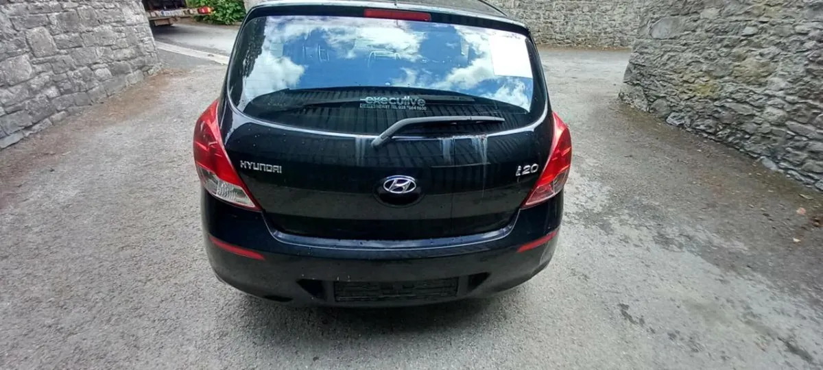 2013 HYUNDAI i20 1.4 petrol ♻️ For PARTS♻️ - Image 4
