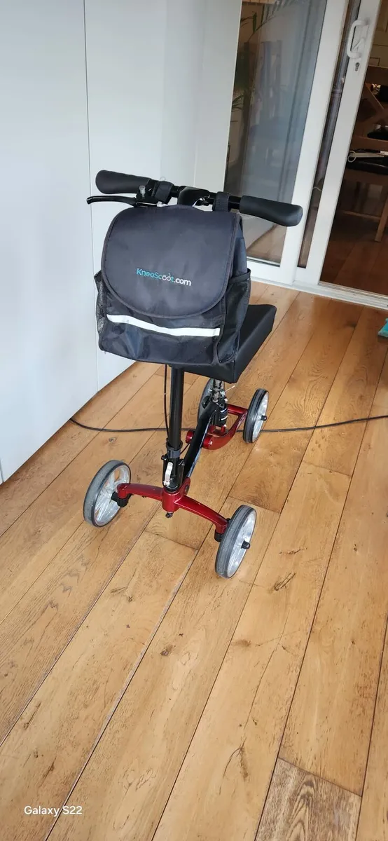Knee Scooter - Image 1
