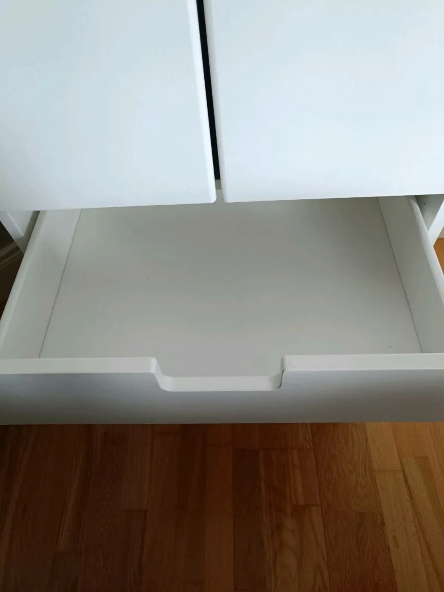 Wardrobe for sale - Image 3