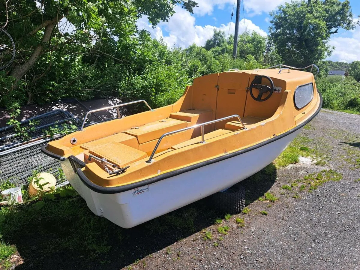 17 foot skellig - Image 2