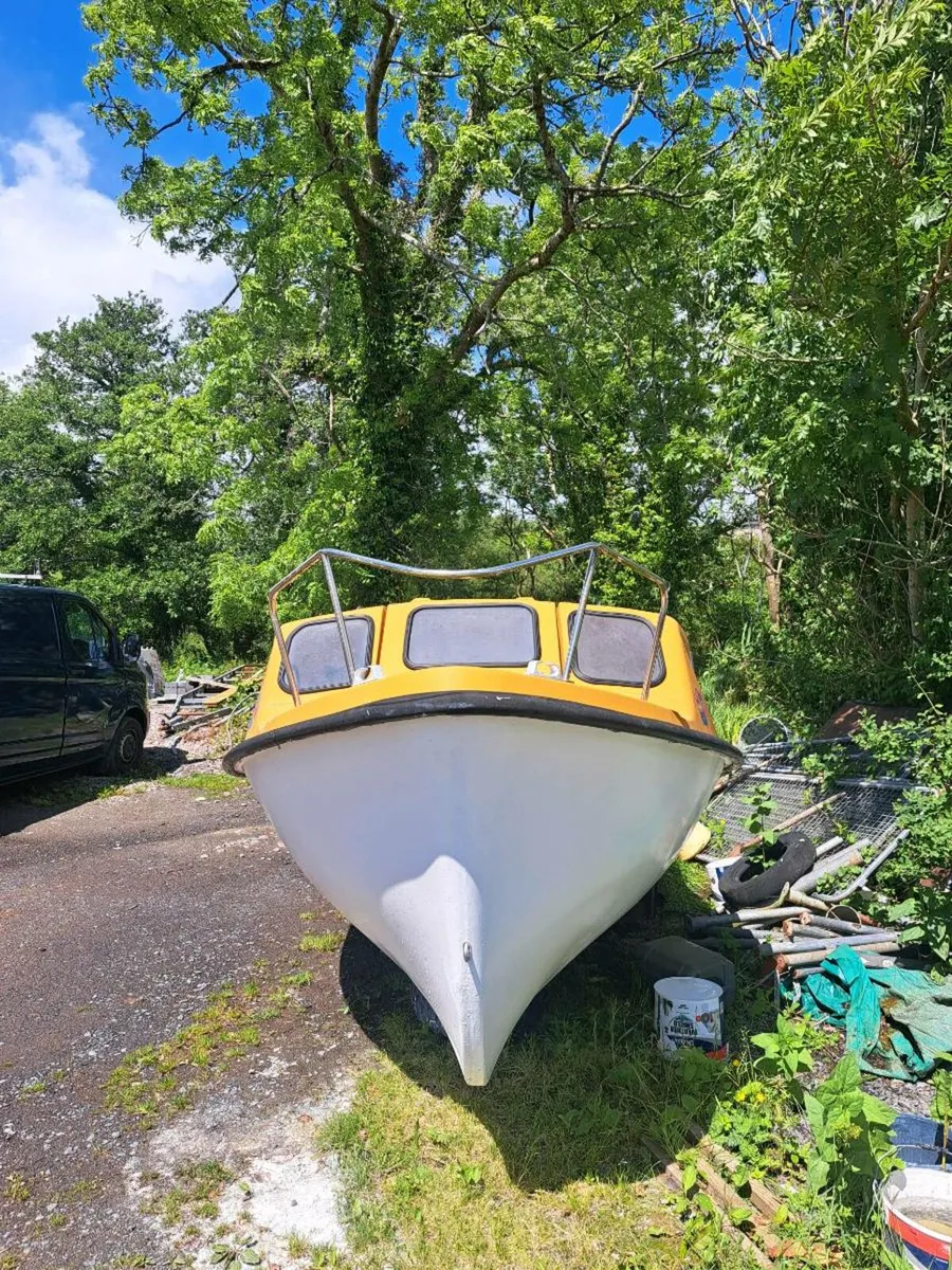 17 foot skellig - Image 3