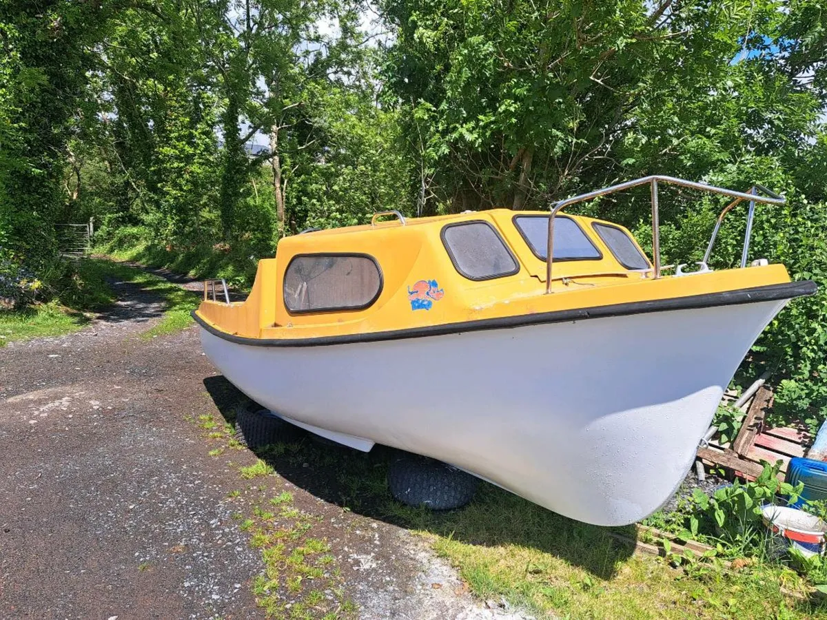 17 foot skellig - Image 1