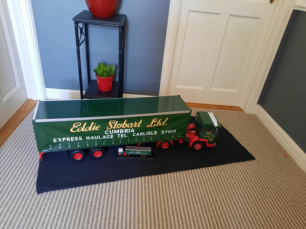 Model vehicle - Image 2