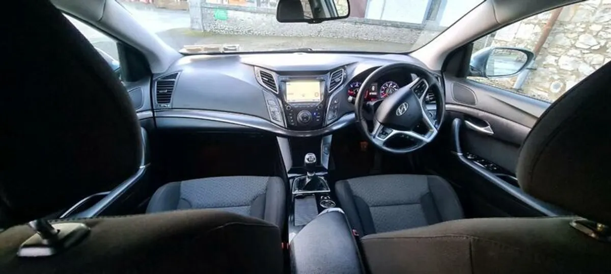 2012 Hyundai i40 - Image 3