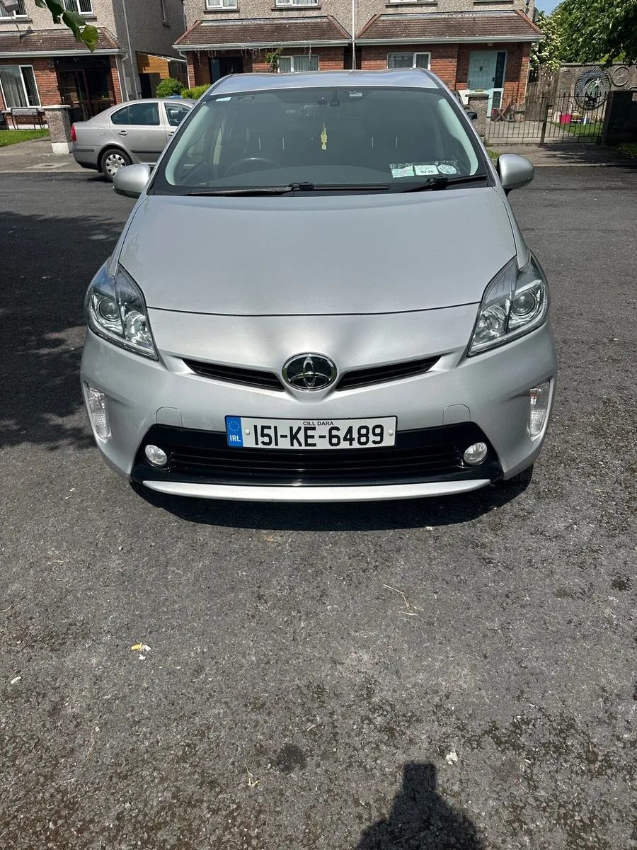 Toyota Prius Hybrid 2015 - Image 1