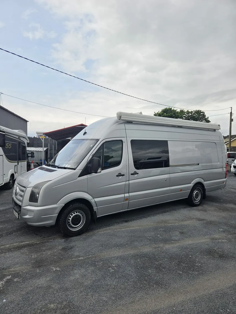 Vw crafter campervan 6berth 2010 - Image 1