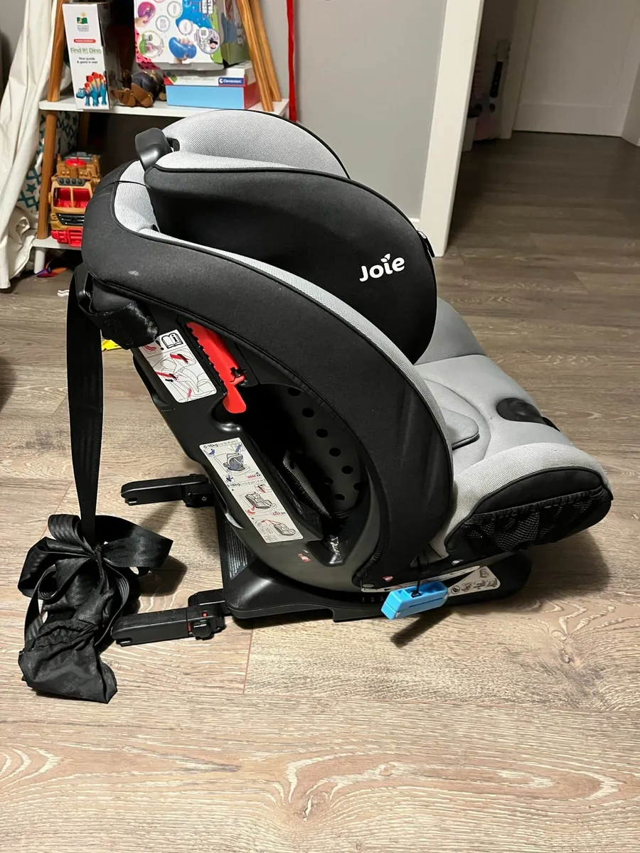 Joie Spin 360 Isofix Baby Seat - Image 4
