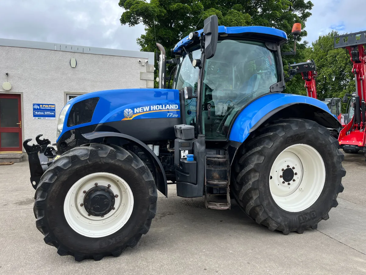 New Holland T7.210 - Image 1