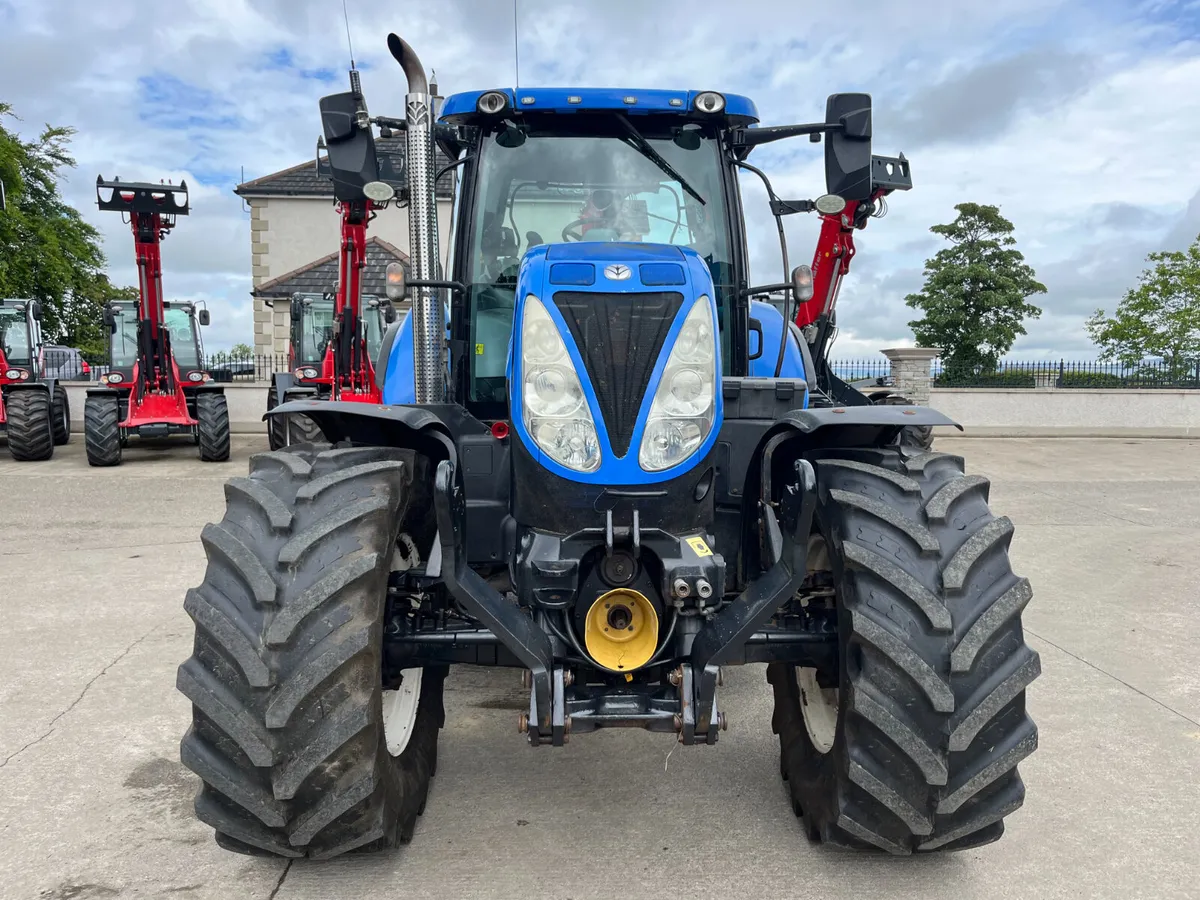 New Holland T7.210 - Image 2