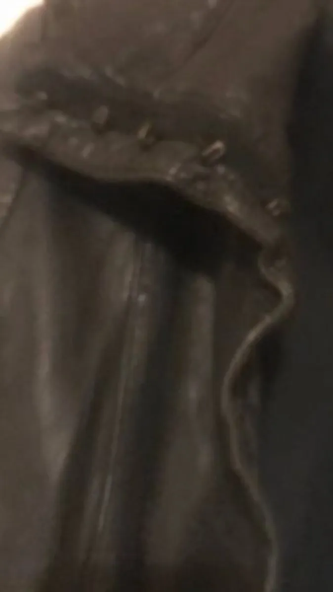 Leather jacket - Image 2