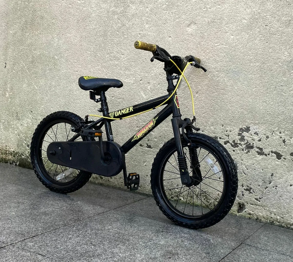 Boys bicycle 15" wheels - Image 2