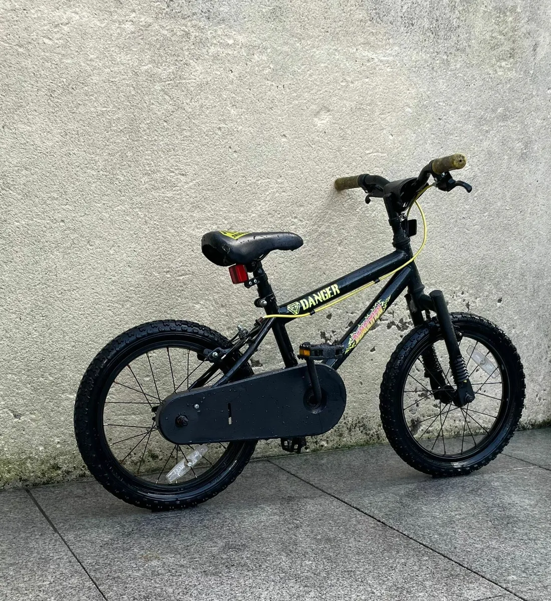 Boys bicycle 15" wheels - Image 3