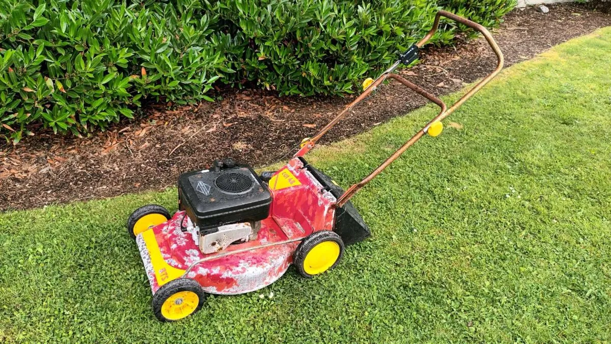 Lawnmower 19"inch - Image 1