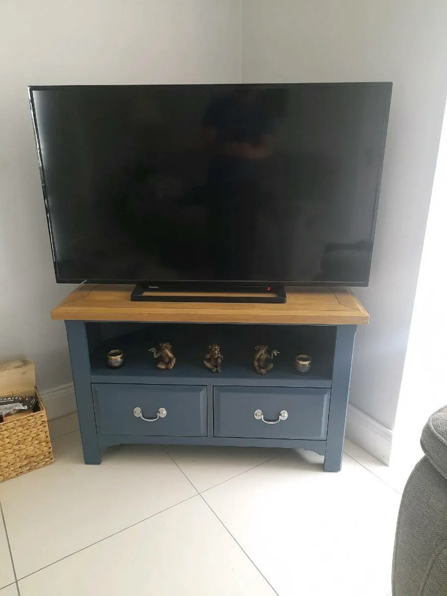 Marine Blue and Oak TV stand - Image 4