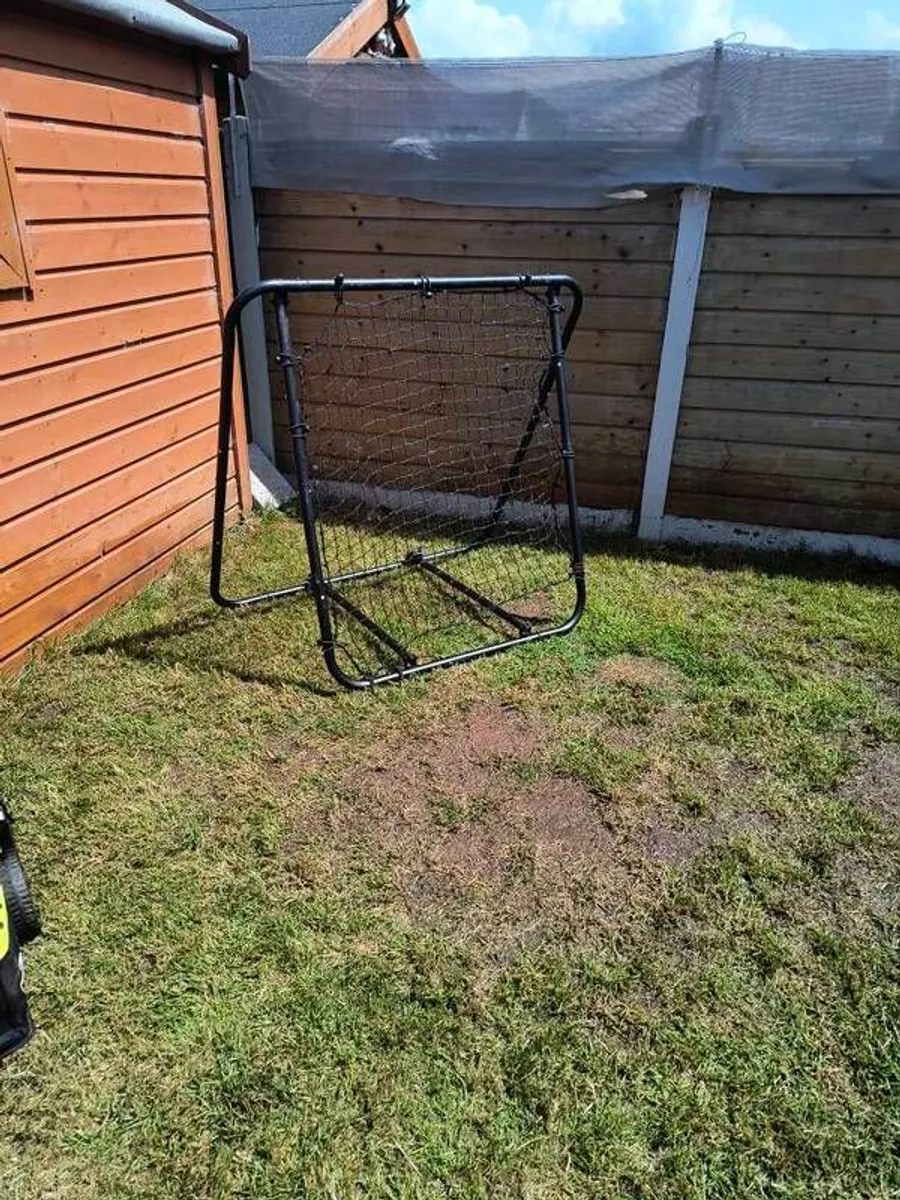Soccer, Football Rebounder. - Image 2
