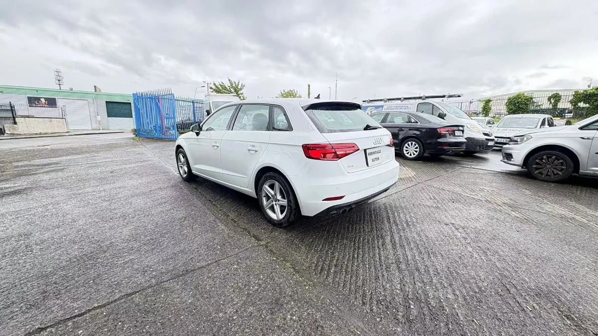 Audi A3 1.4 TFSI Sportsback S-Tronic 2019 - Image 4