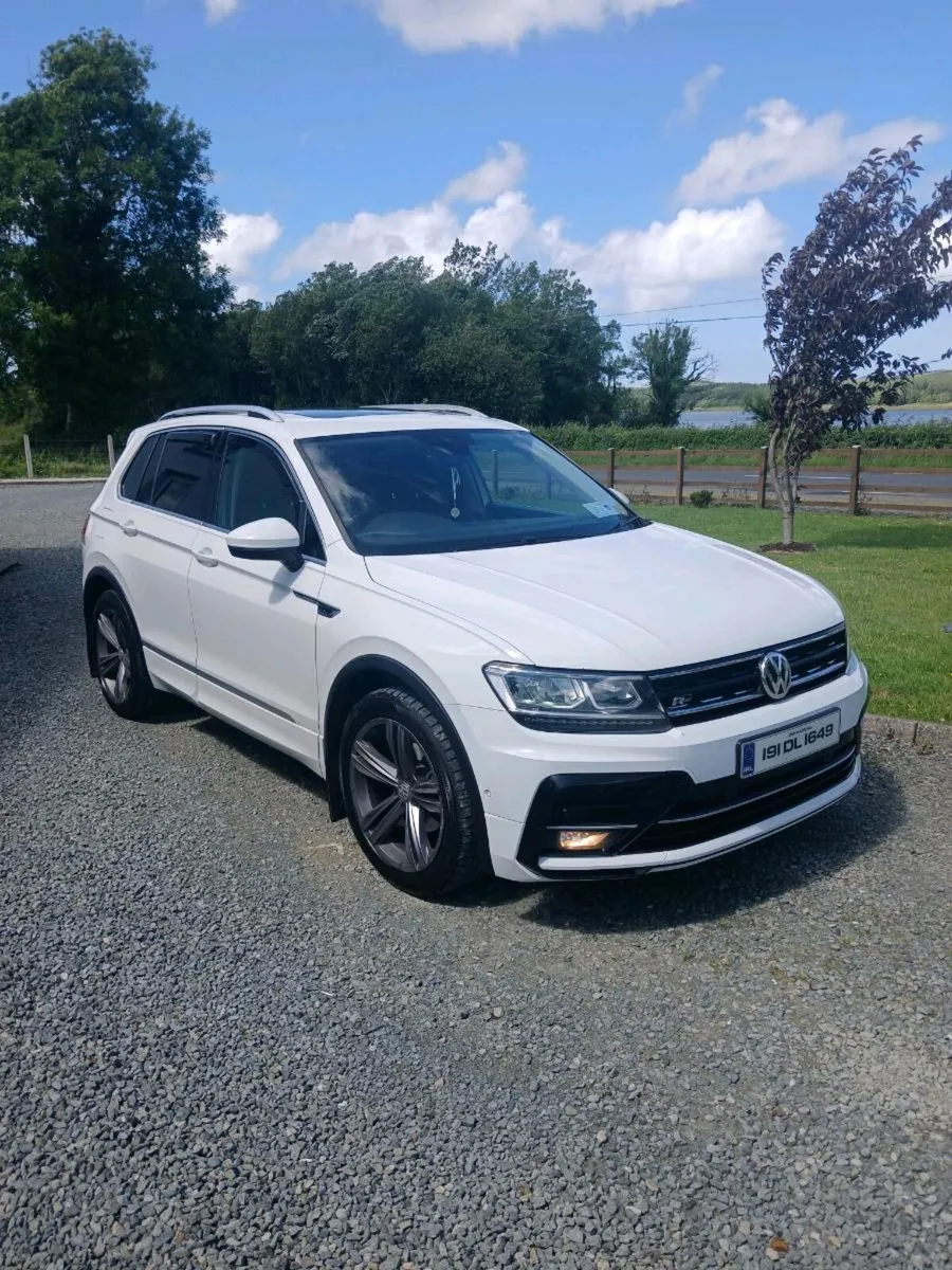 2019 Volkswagen 2.0 Tdi 150HP R-Line DSG - Image 4