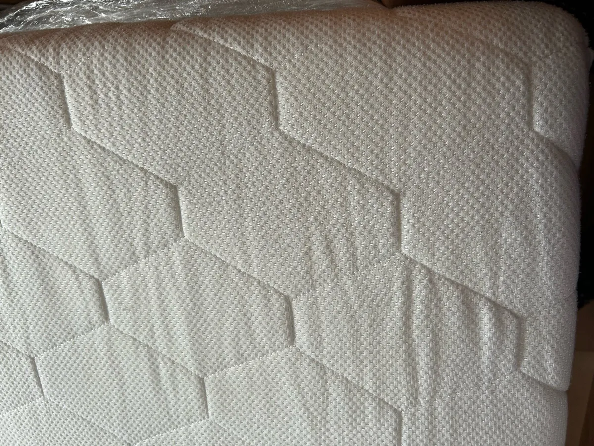 Super King Size Mattress New - Image 4