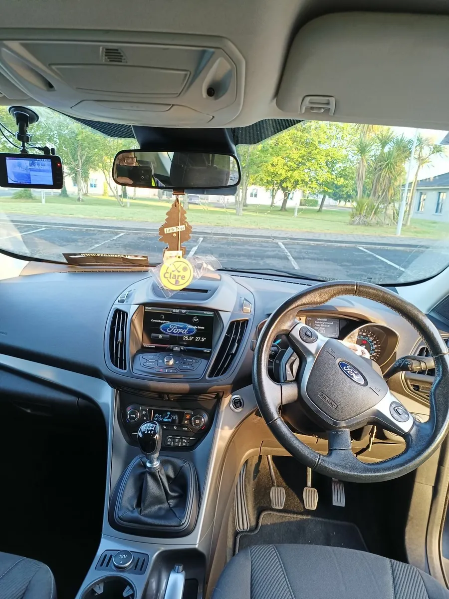 Ford Kuga 2016 - Image 4